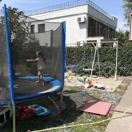 Cozy #2, With Terrace Appartamento *