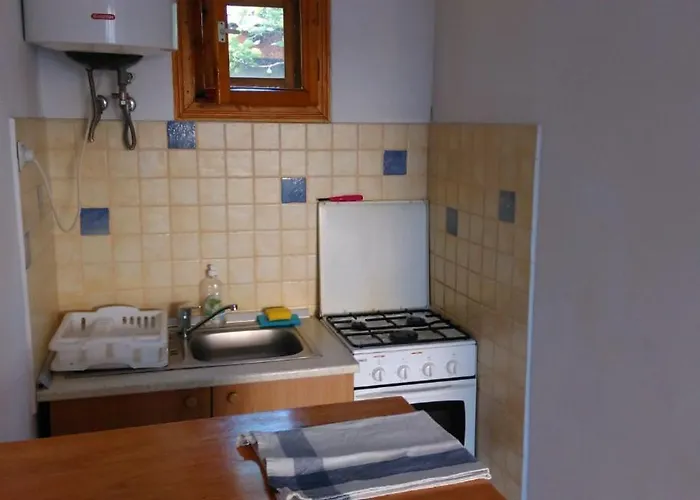 Cozy #2, With Terrace Apartman