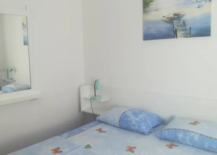 Apartman Cozy #2, With Terrace Două Mai